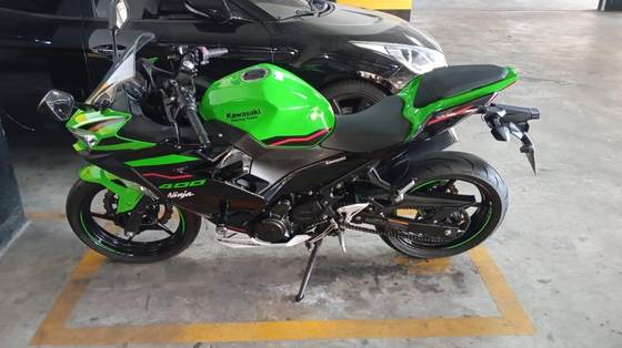 KAWASAKI NINJA 400 KRT EDITION KAWASAKI NINJA 400 KRT EDITION